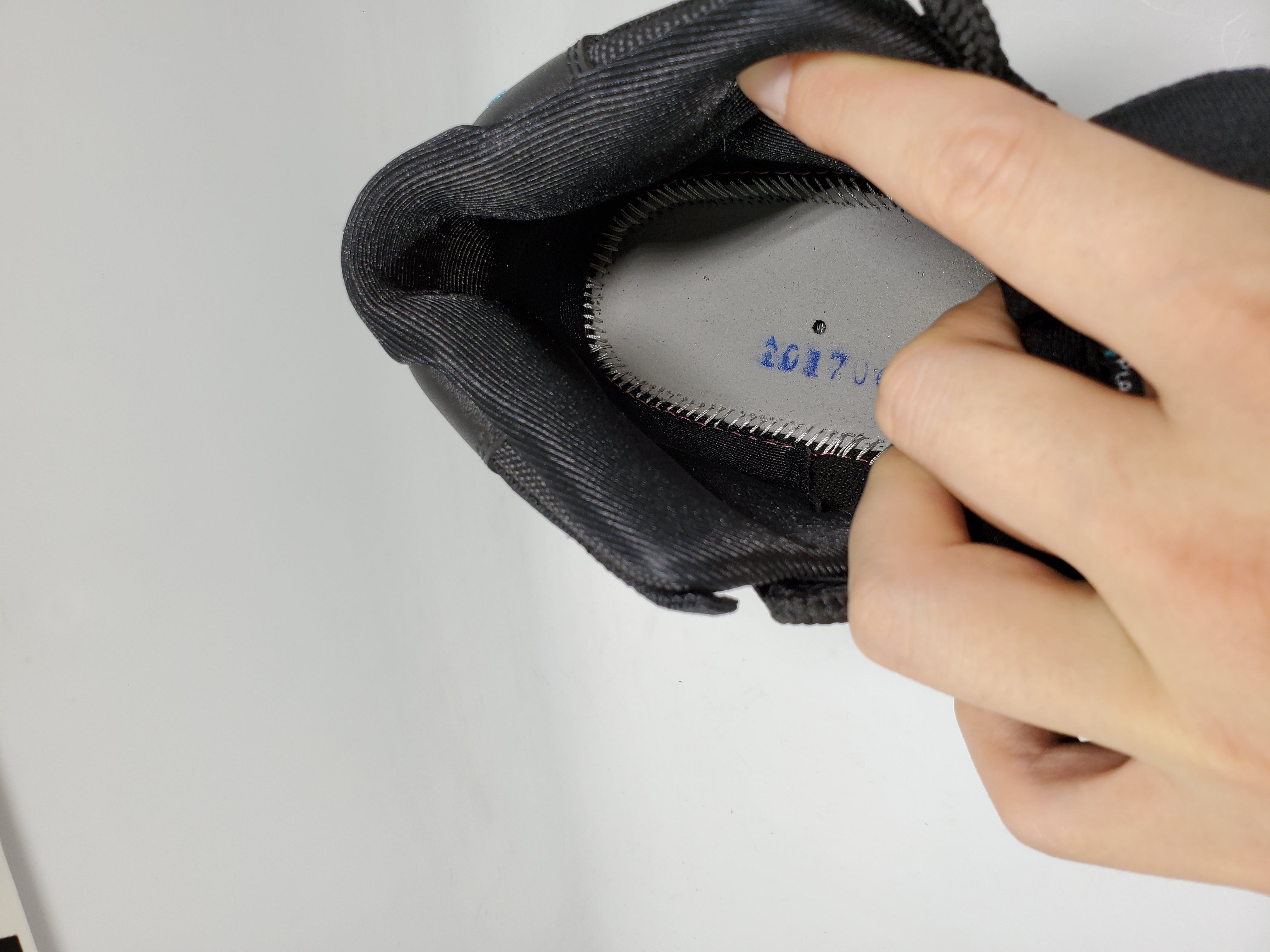 Air Jordan 11 Retro Gamma Blue