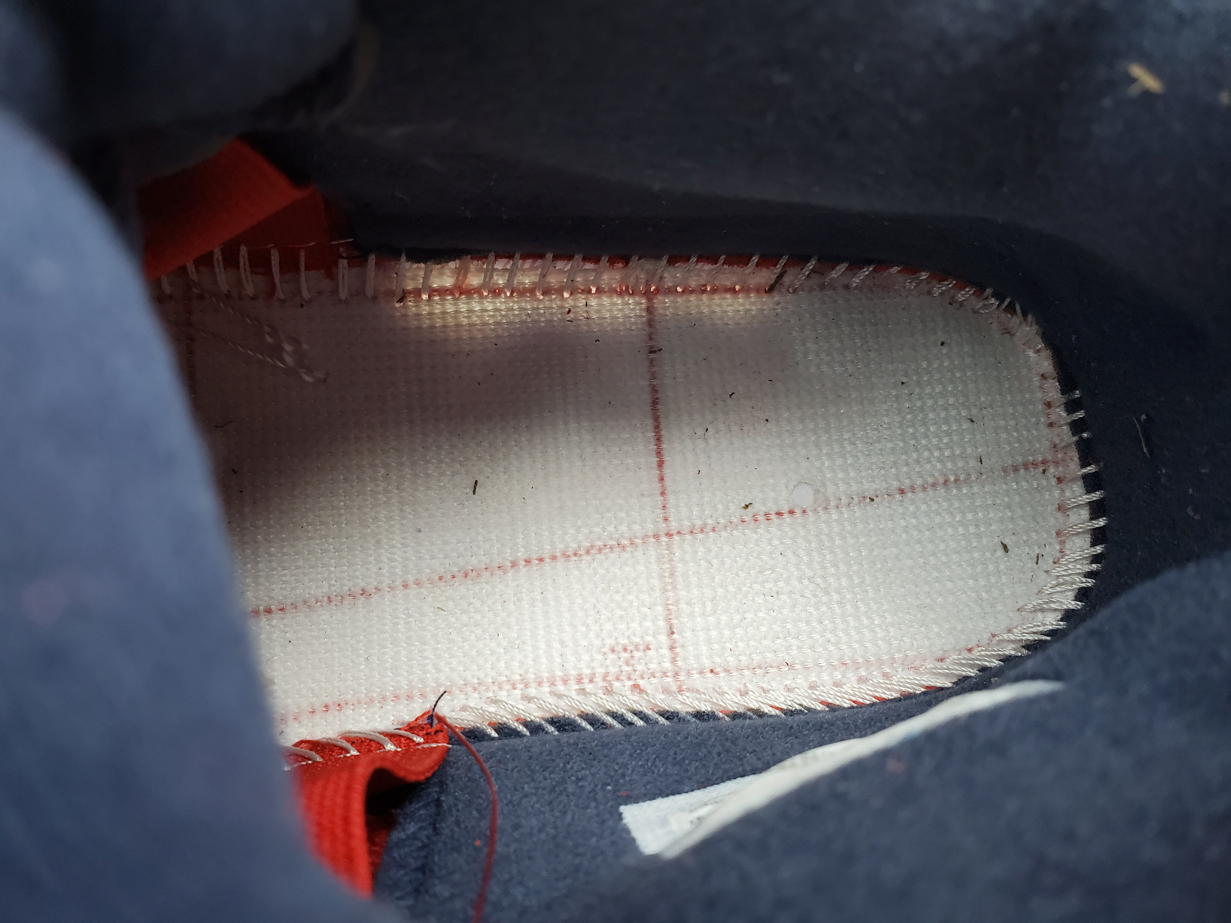 Jordan 4 Retro Fiba (2019)