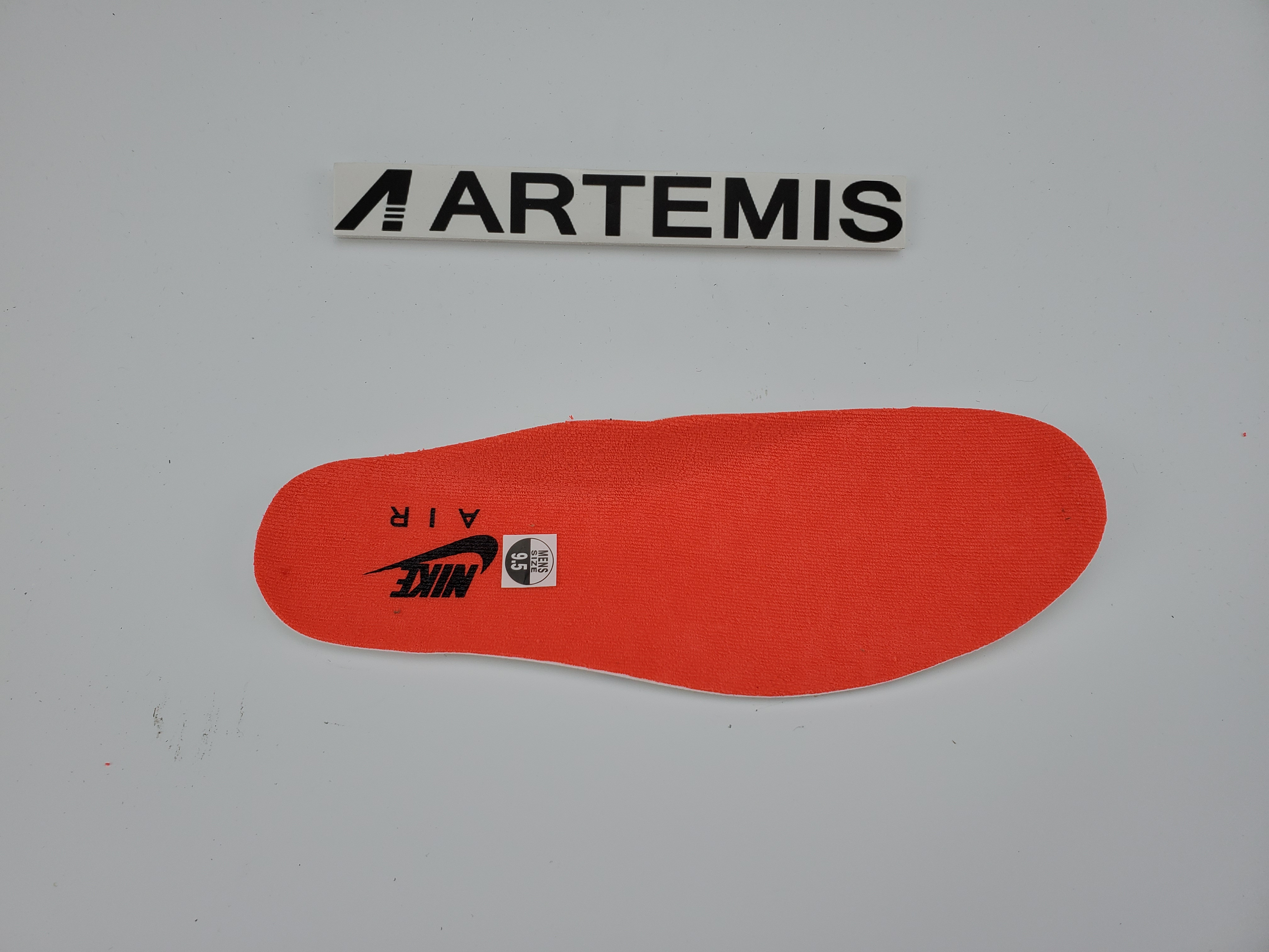 Jordan 6 Retro Black Infrared (2019)