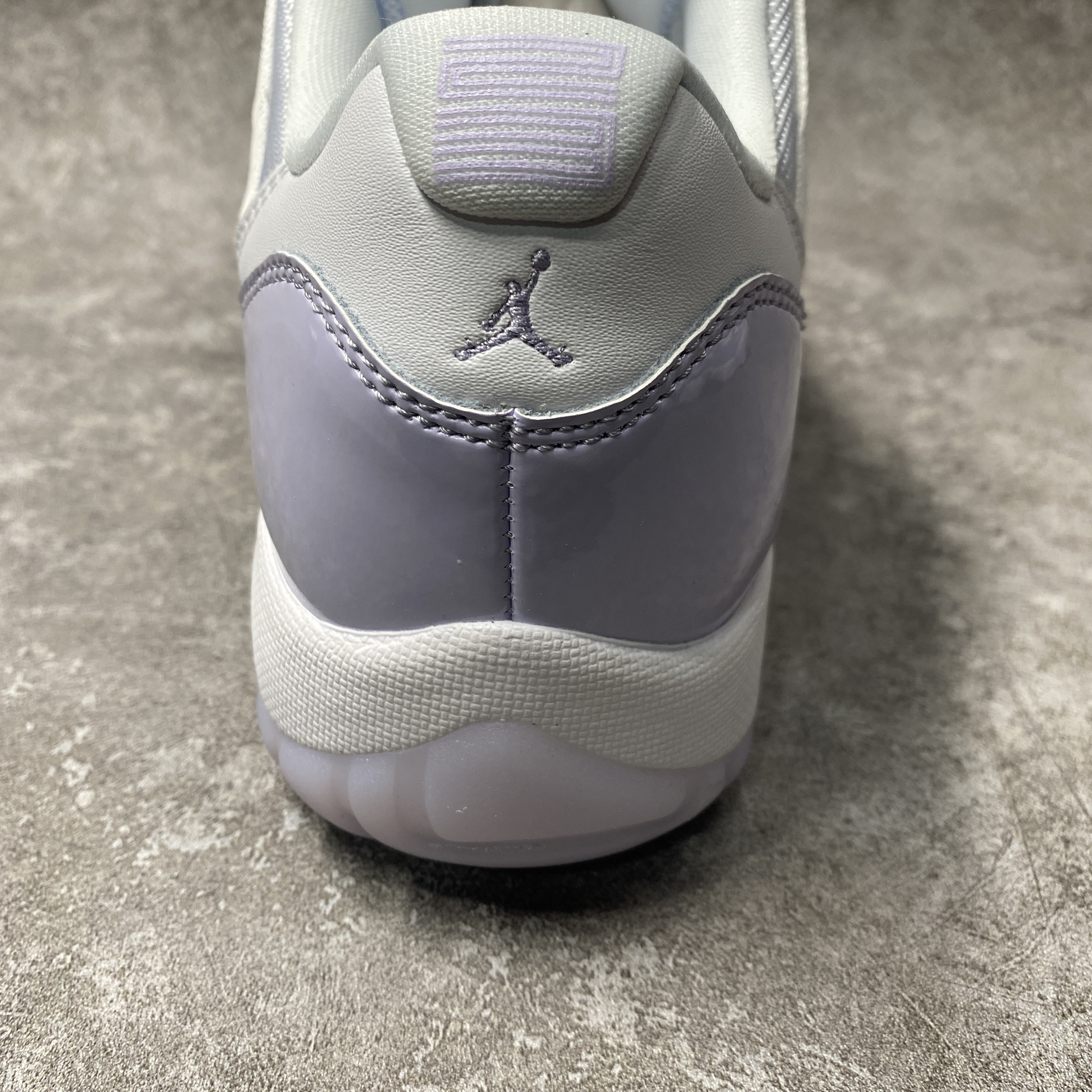 Air Jordan 11 Low Pure Violet