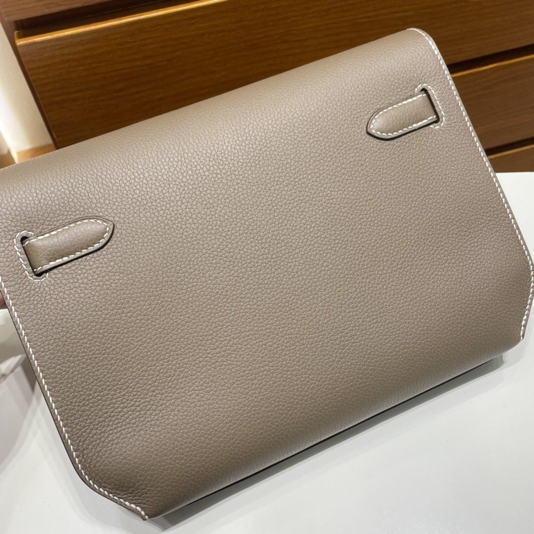 Hermès Kelly Depeches Togo 25cm