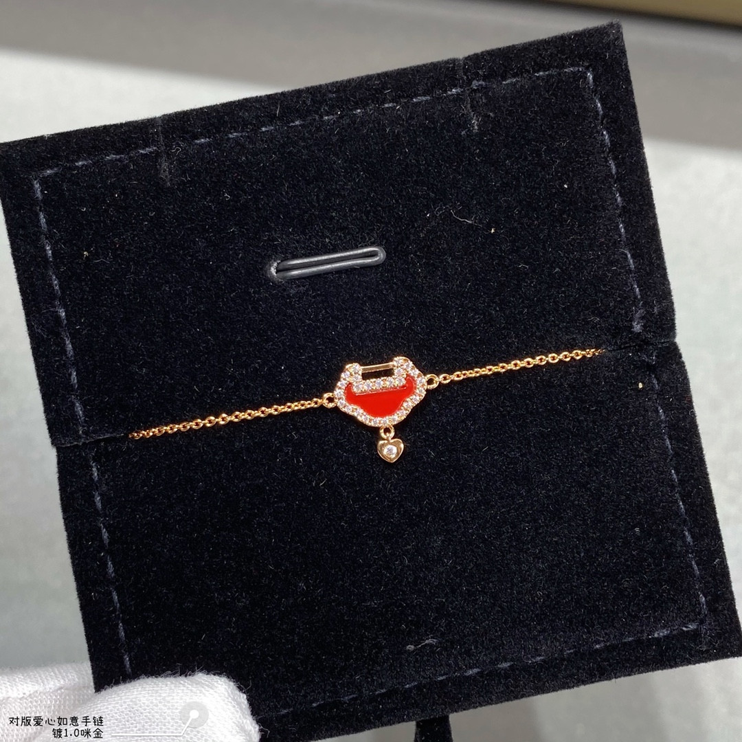 Qeelin Mini Heart-shaped Ruyi Bracelet