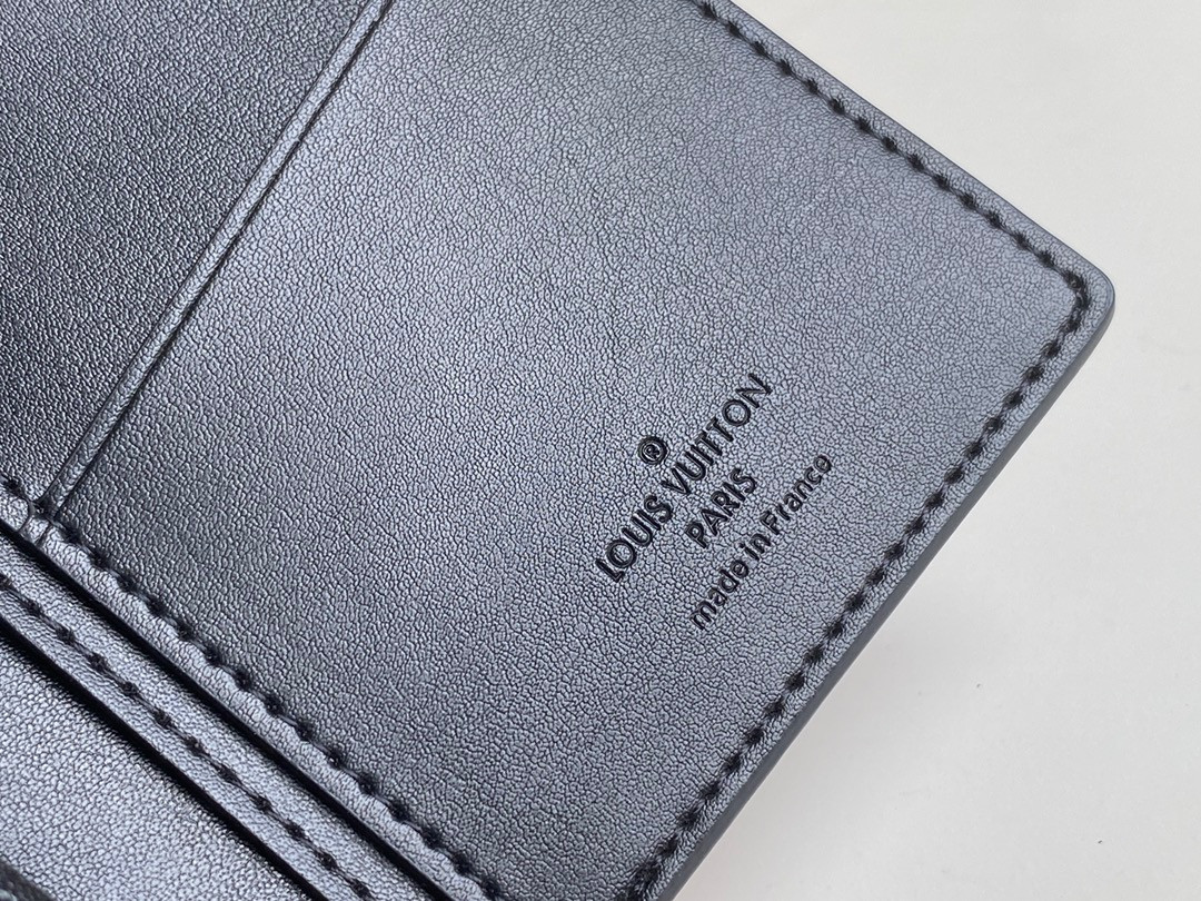 LV BRAZZA WALLET M80503