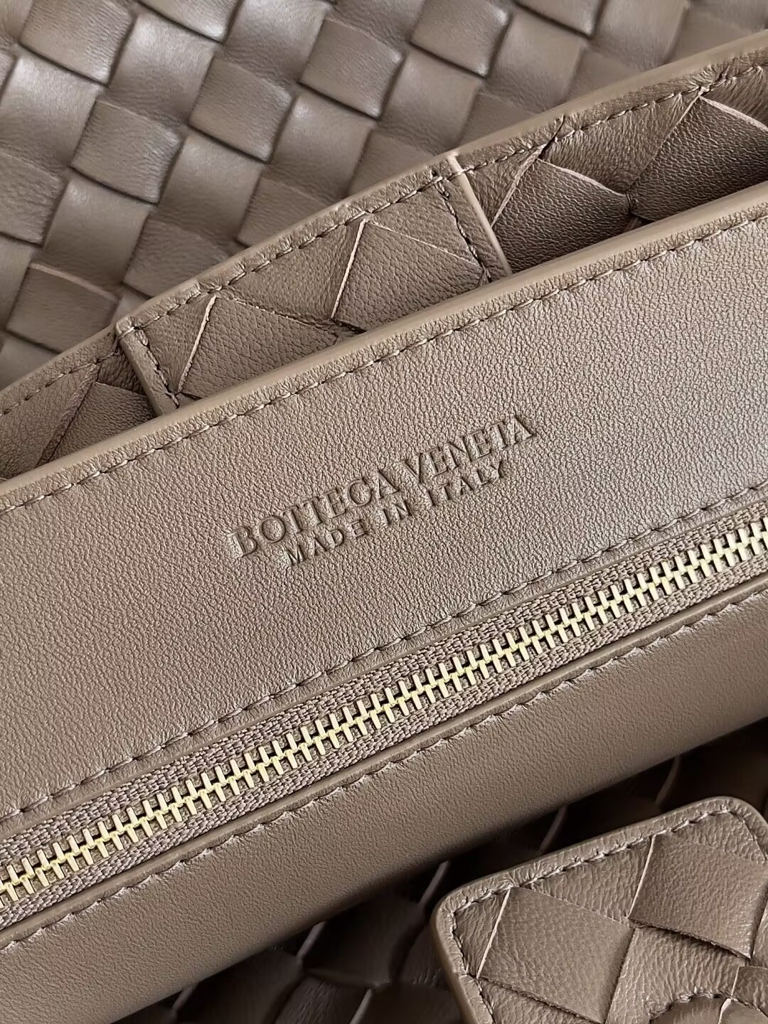 bo*te*ga Ve*ne*ta large andiamo 42x18x35cm