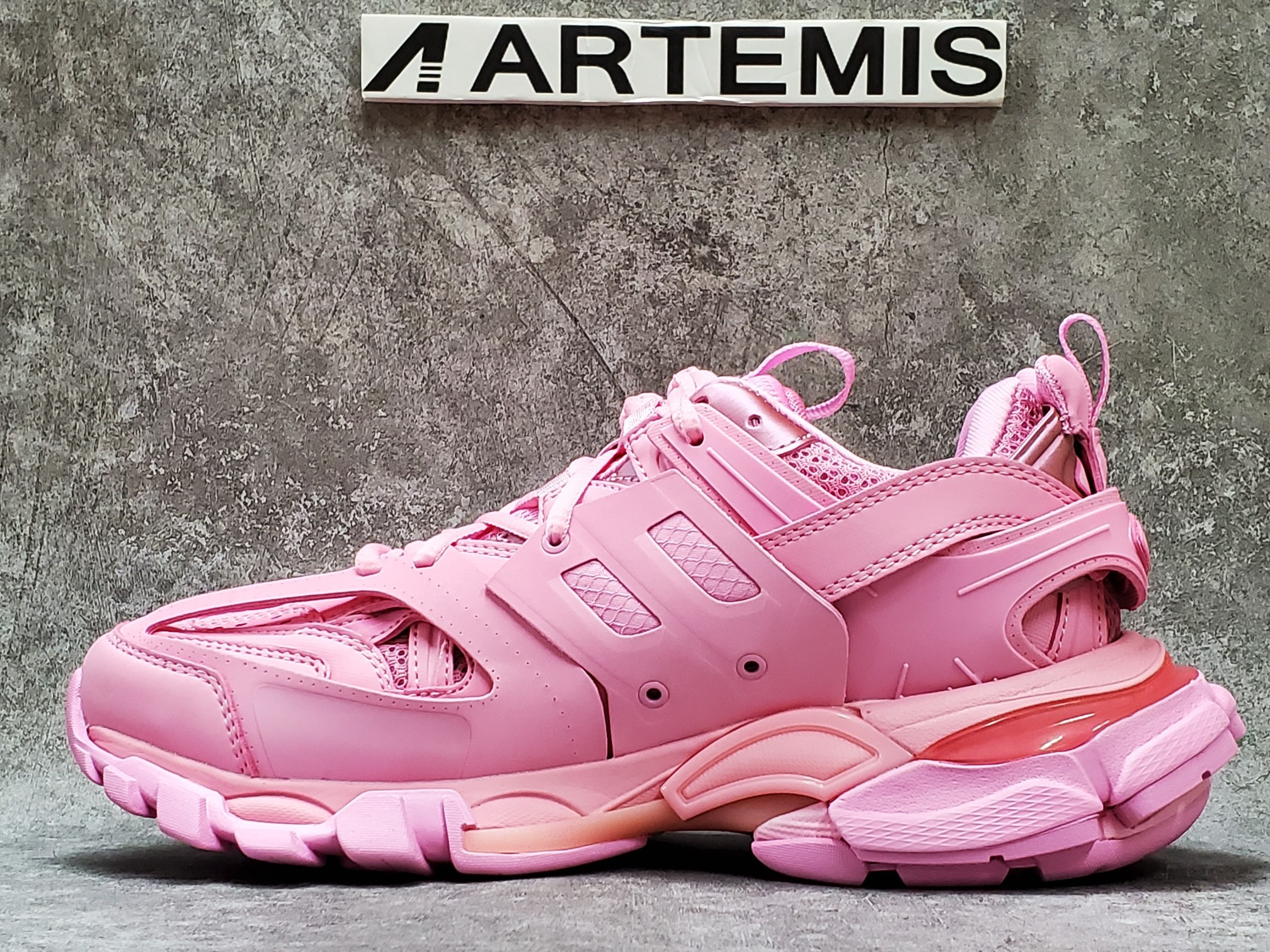 Balenciga Track Trainer Pink