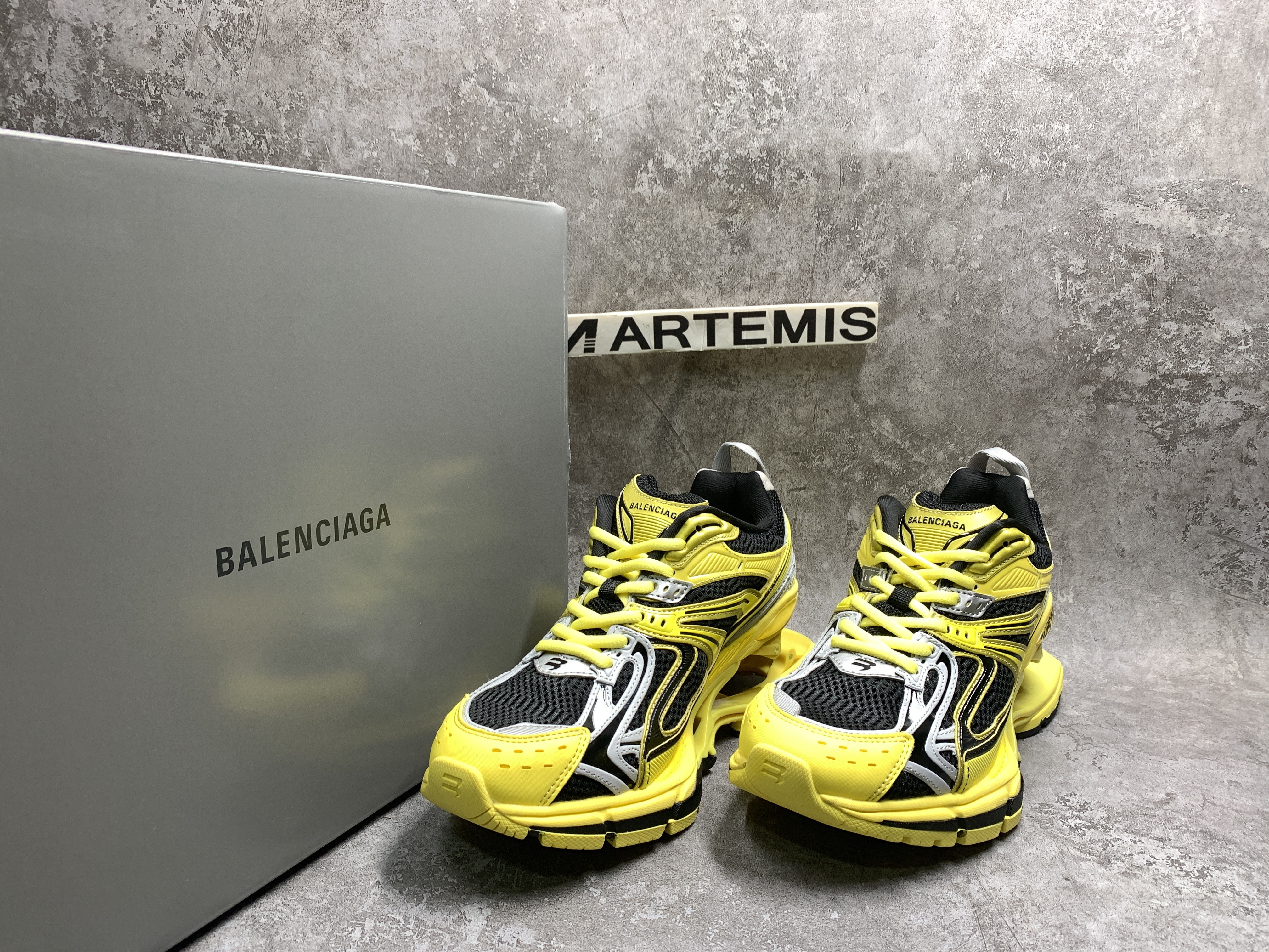 Balenciga X-Pander Yellow