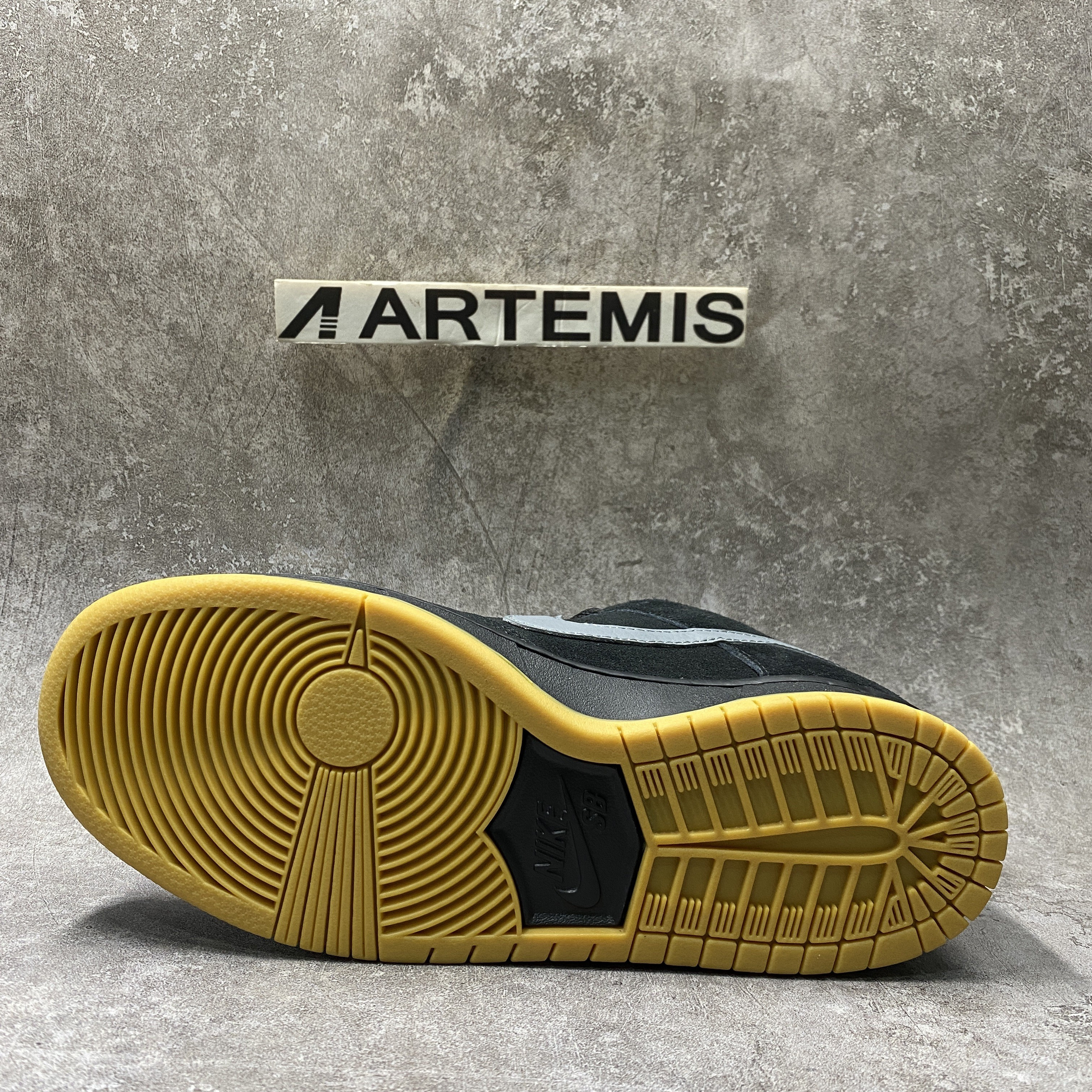 Nike SB Dunk Low Fog