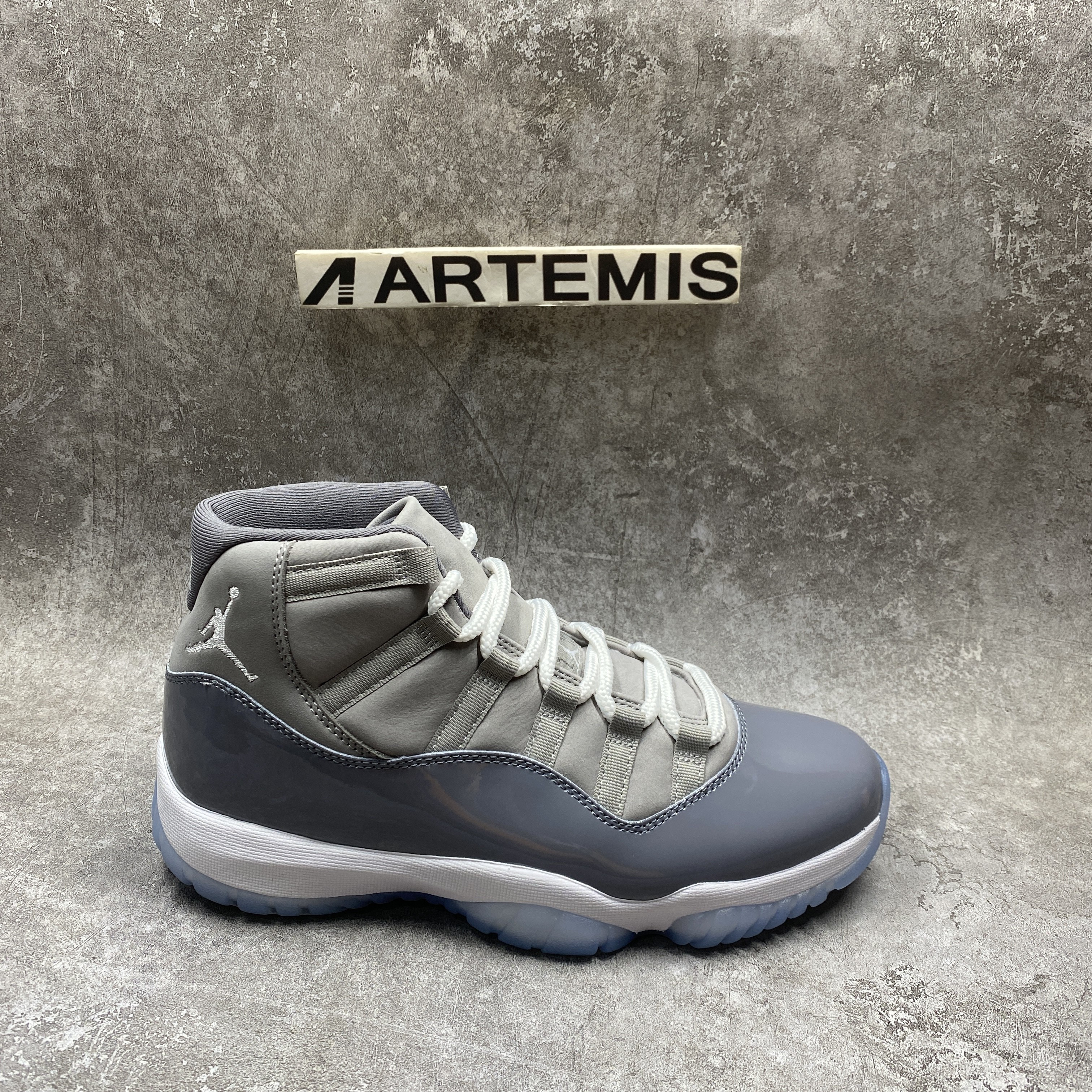 Air Jordan 11 Retro Cool Grey 2021