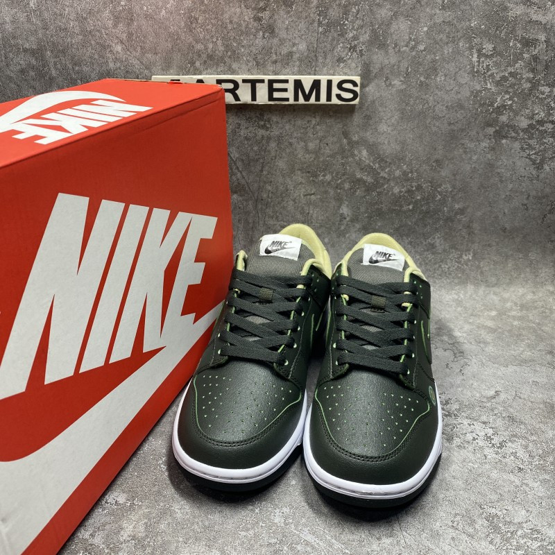 Nike Dunk Low Avocado