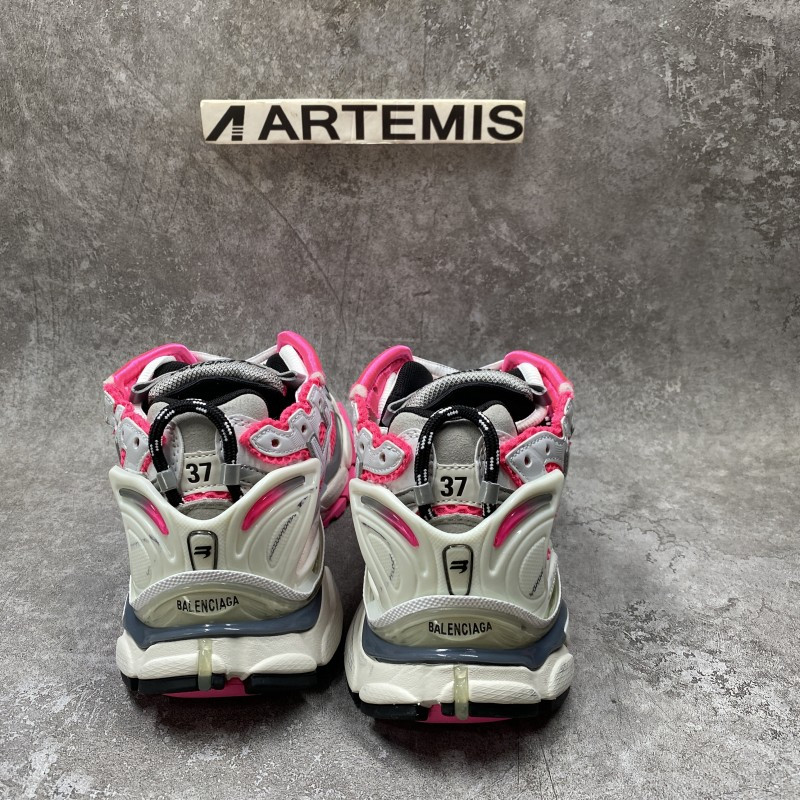 Ba*len*cia*ga wmns runner sneaker white neon pink