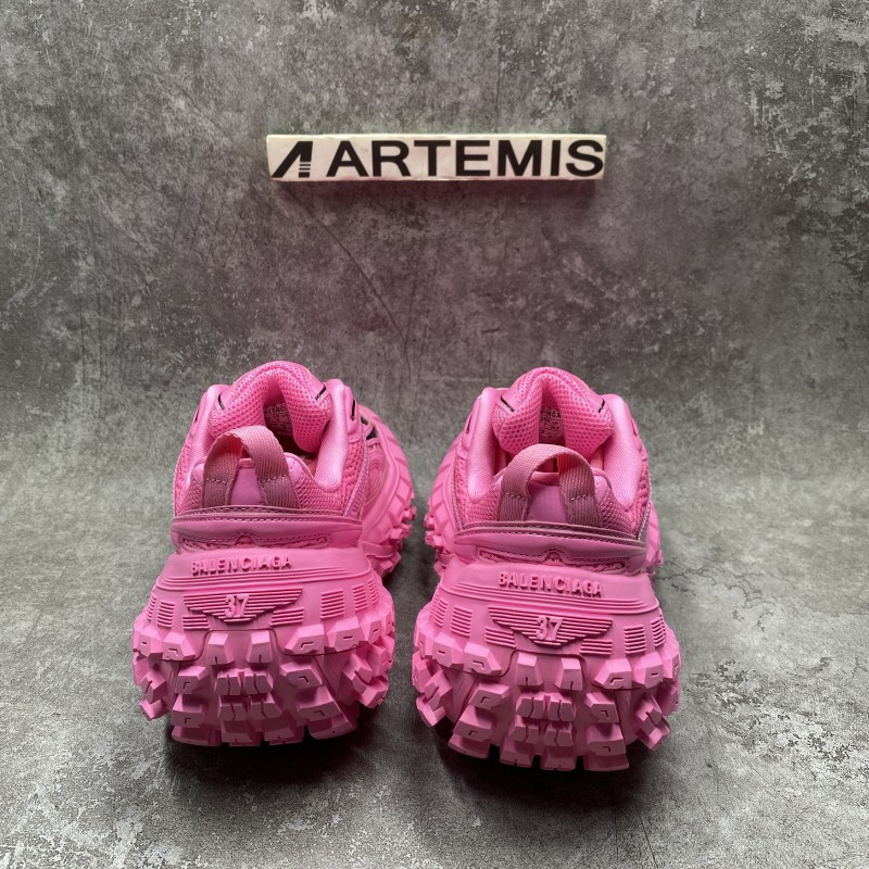 Balenciga Defender Sneakers In Pink