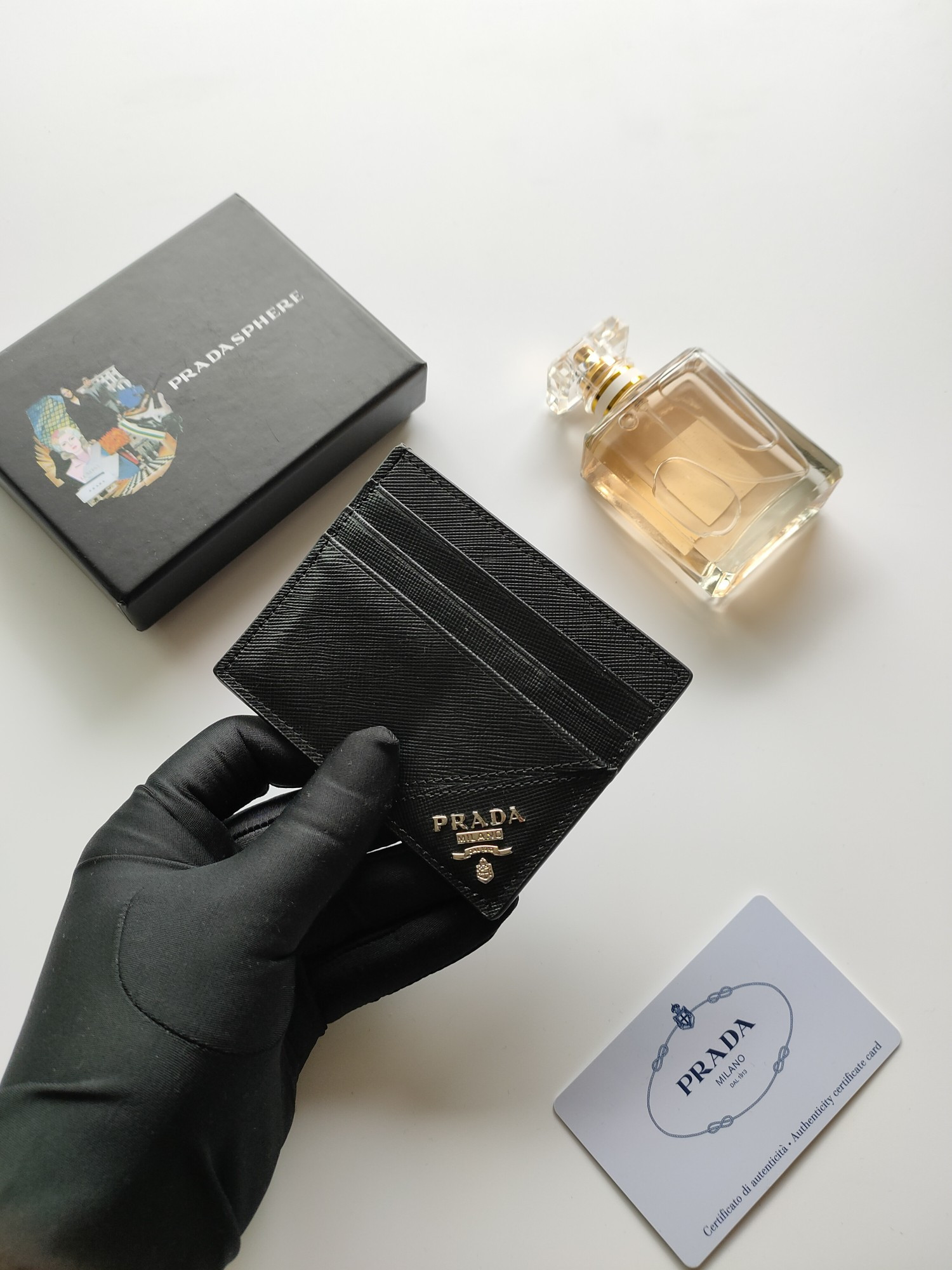 Pra*a card holder 8-10cm