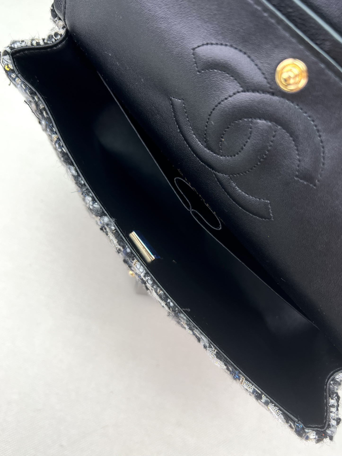 Ch*el classic 11.12 handbag tweed & gold-tone metal   6 × 9.9 × 2.5 in