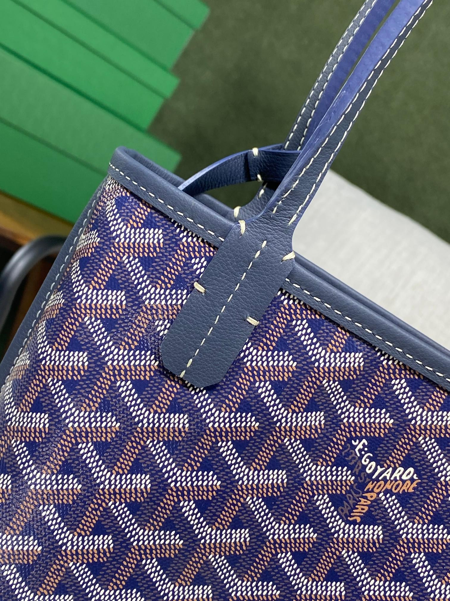 Go*ard anjou mini bag 20 cm x 10 cm x 20 cm