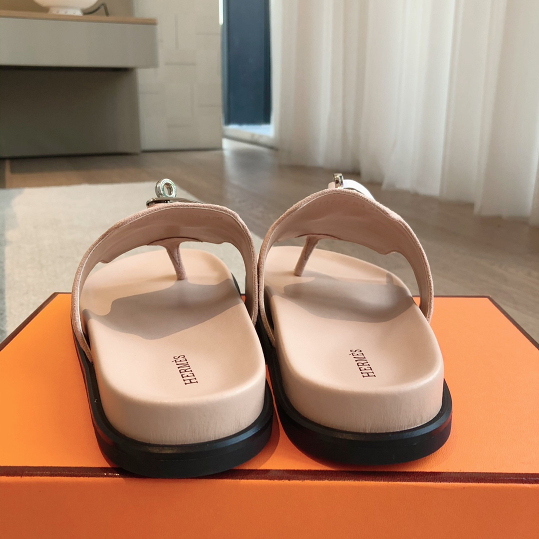 UA Hermès Empire sandal