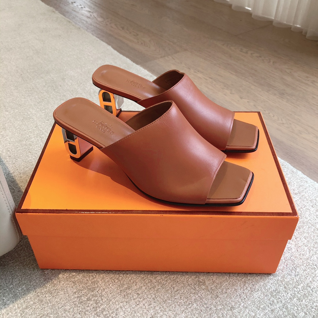 UA Hermès Iconique 60 sandal