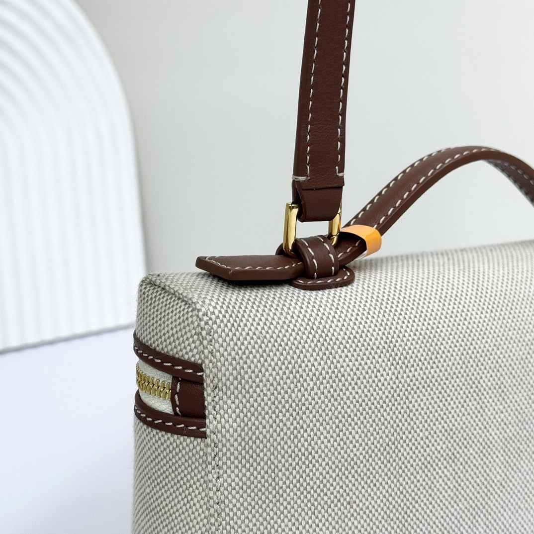 L**o p*ana extra pocket l19 cotton, linen 11 x 19 x 6.5 cm