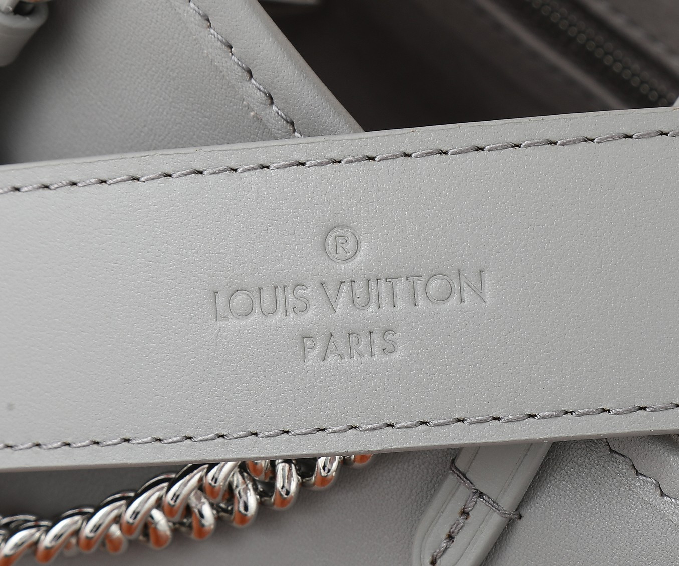 LV CarryAll Cargo M12579 33.5x23x15CM