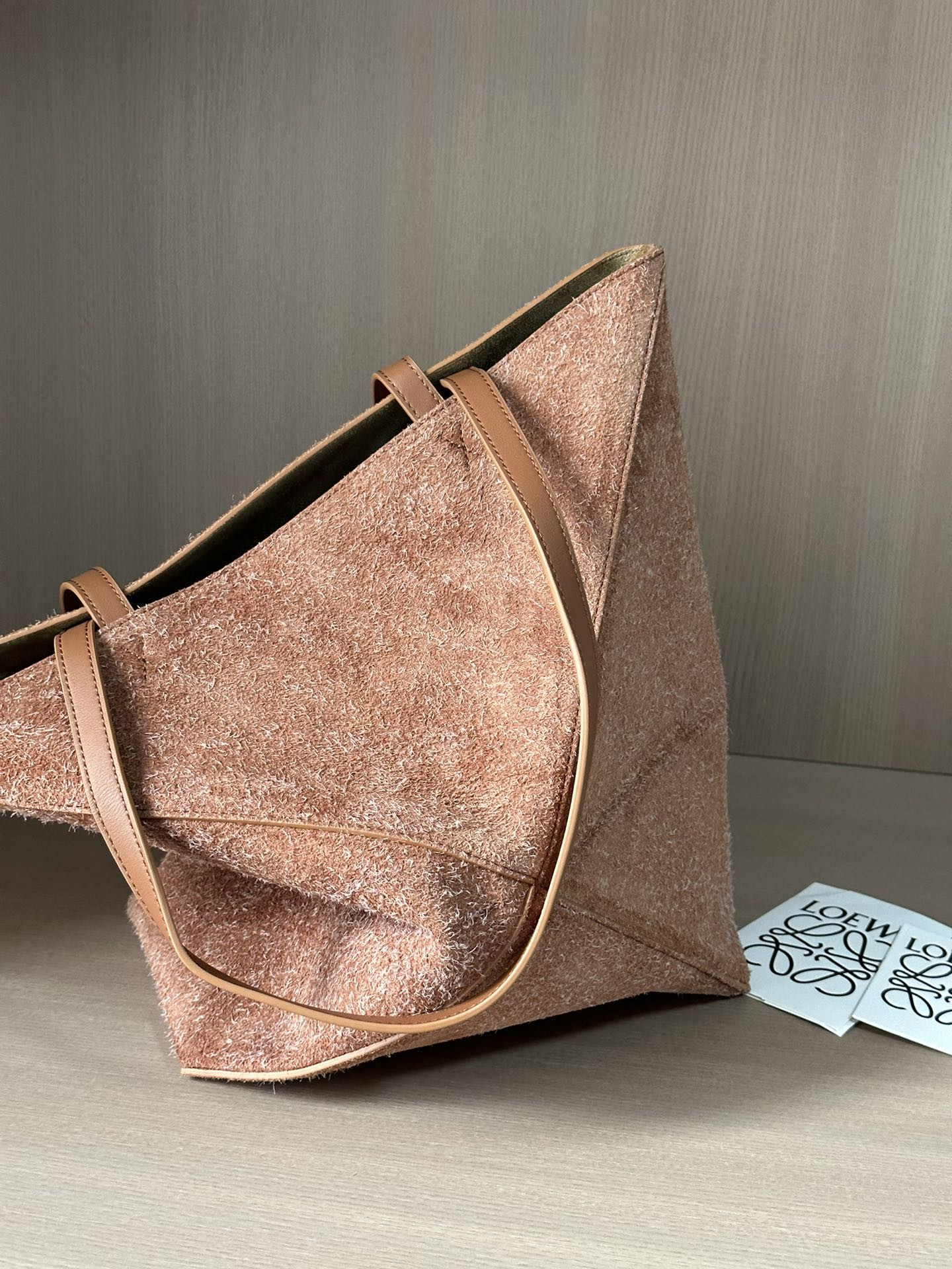 L0ew* medium puzzle fold tote 25.5x14.5x31.5cm