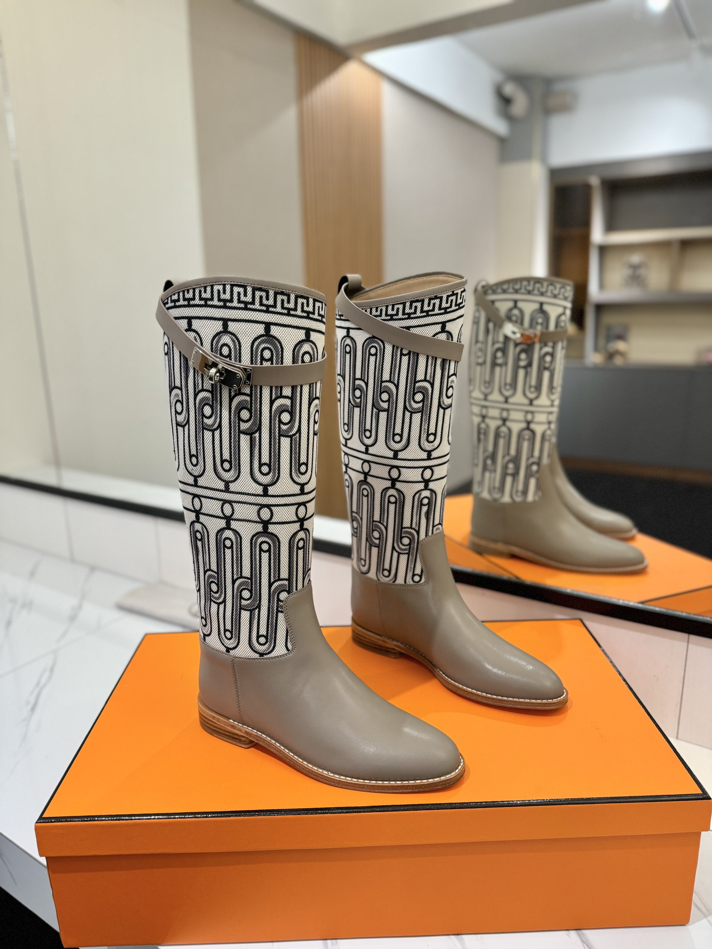 UA Hermès Jumping Boots