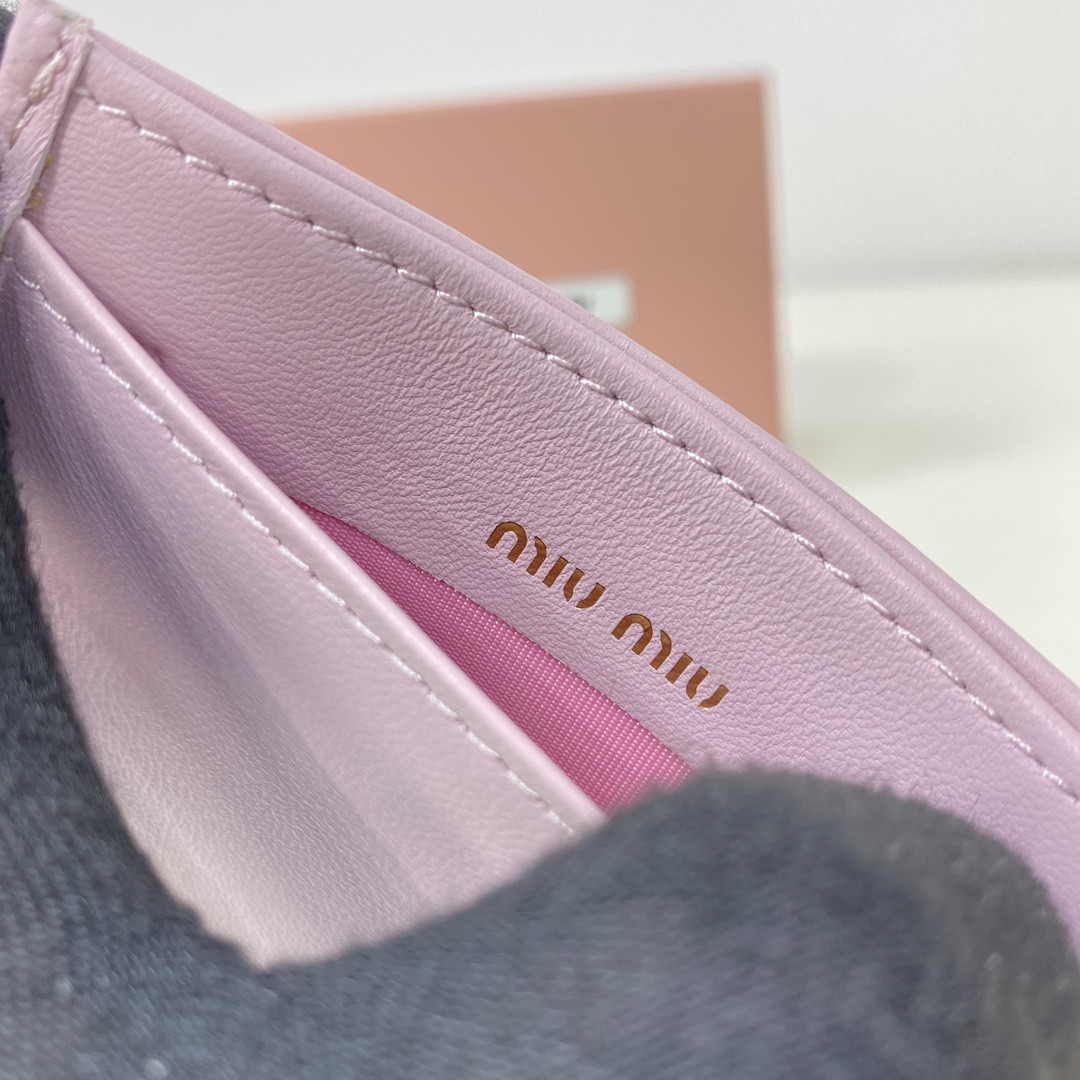 Miu Miu Matelassé nappa leather card holder 8x10.5cm