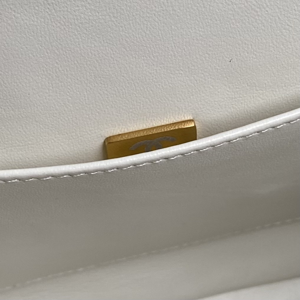 Ch*el 24b evening bag 24×34×8cm