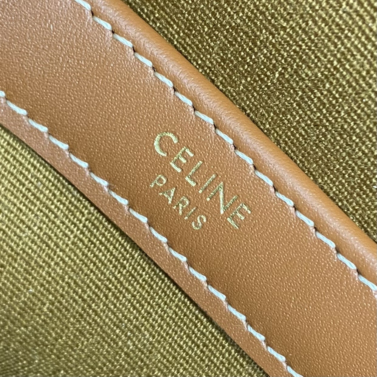 Ce**e small bowling in triomphe canvas and calfskin 25x17x10cm