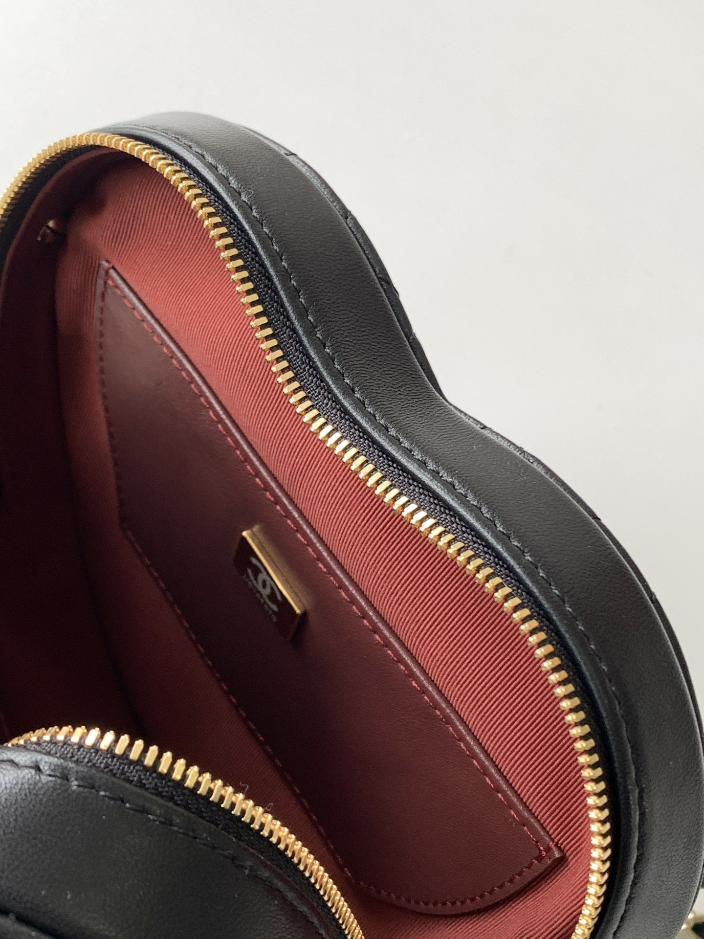 Ch*el 22cc love bag as3191 18x16.5x6.5cm