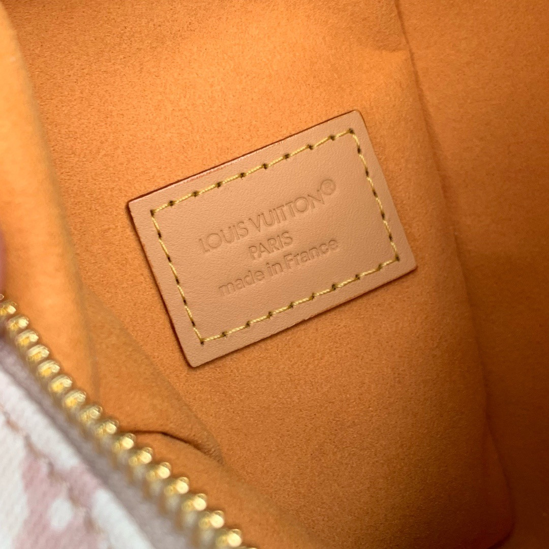 LV Side Trunk MM M14606 23.5 x 16 x 8.5 cm