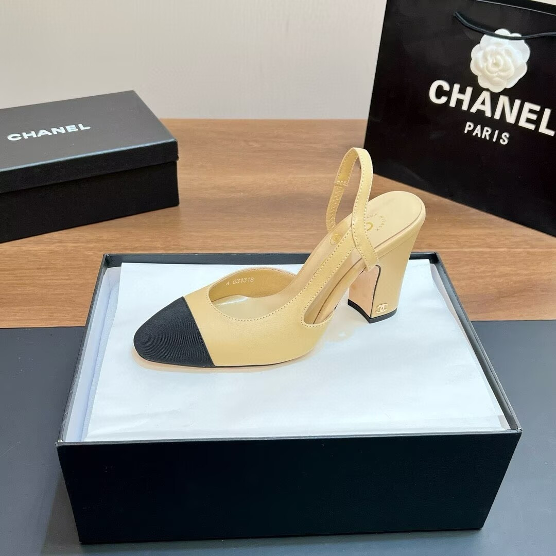 ua Ch**el slingbacks