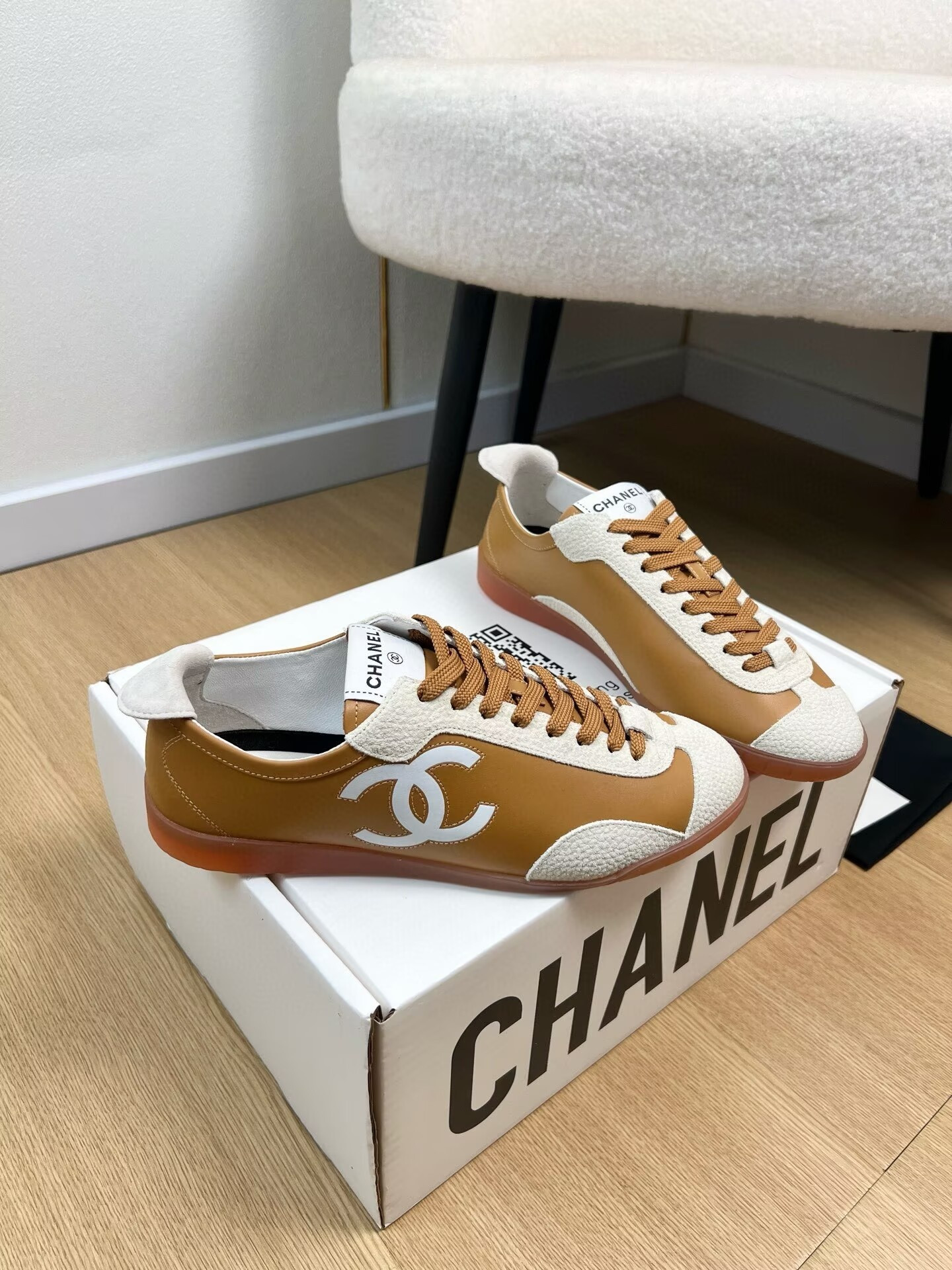 ua Ch**el trainers sneakers