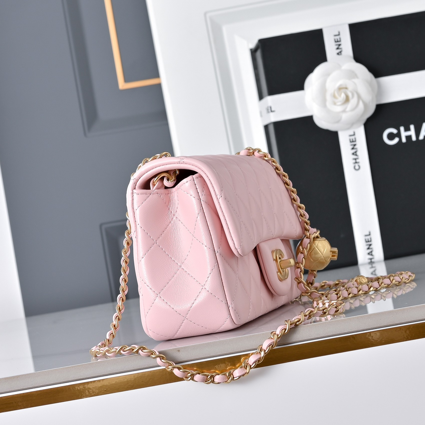 Chanel Flap Bag AS1787 20x13x7cm