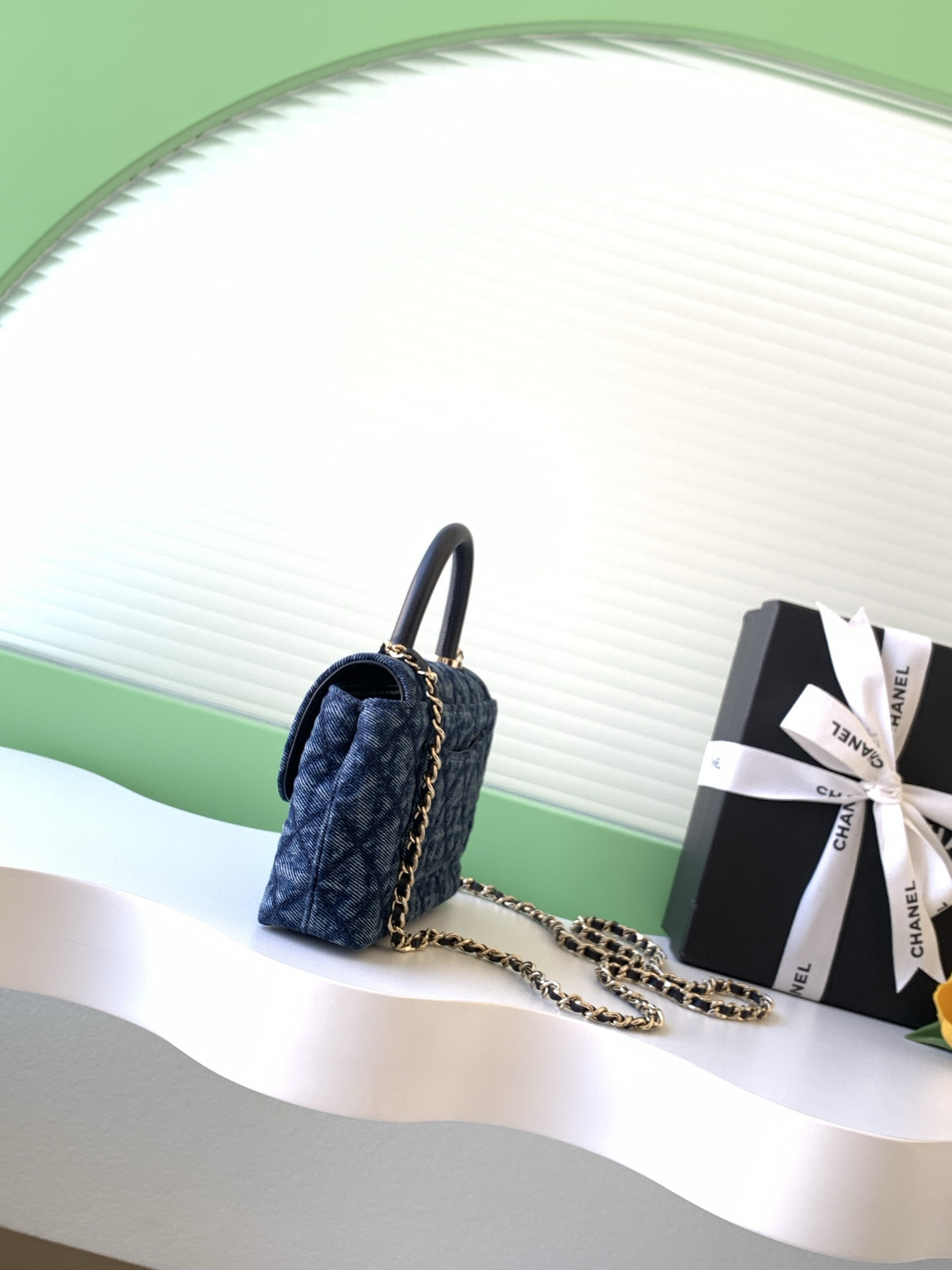 Chanel Coco Clutch with chain AP4244 11.5x14.5x5.5cm