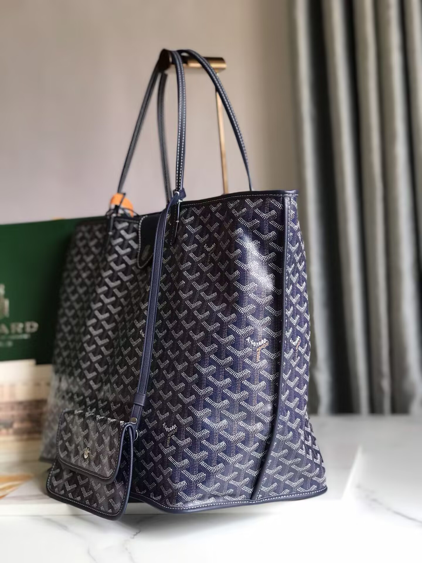 Goyard Anjou GM Bag 39x32x19cm
