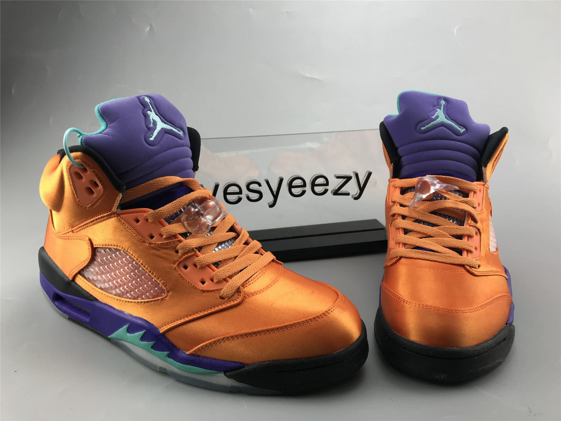 UA AIR JORDAN 5 RETRO NRG