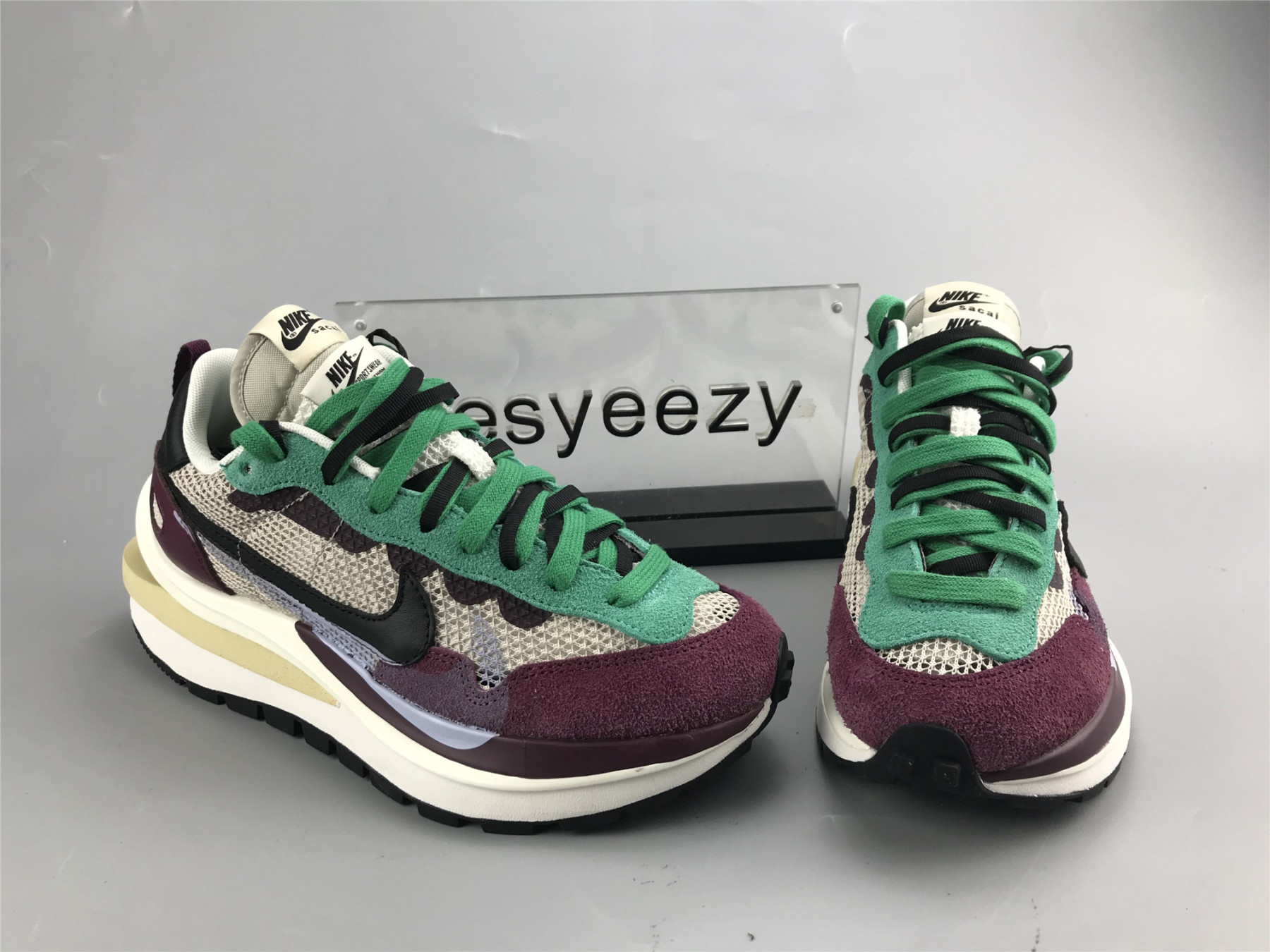 UA NIKE SACAI X VAPORWAFFLE SP