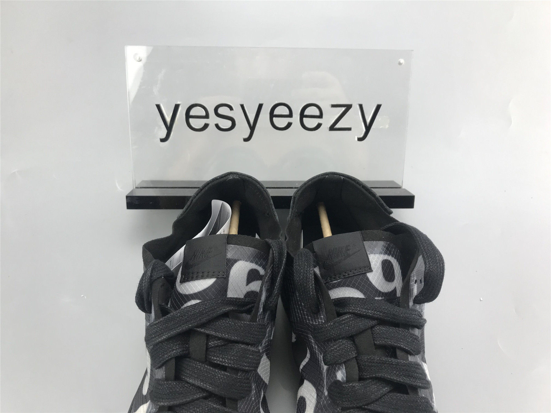 UA NIKE COMME DES GARÇONS X DUNK LOW