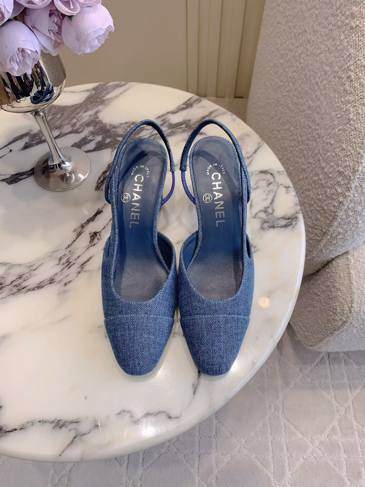 ua Ch**el slingback