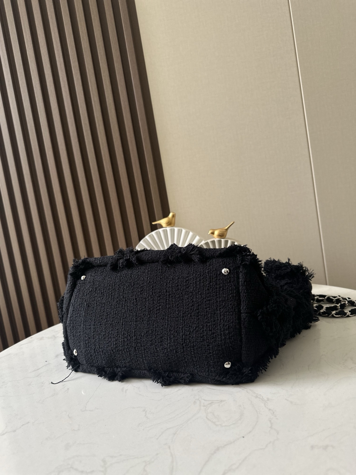 Chanel Vintage Linen Tassel Tote Straw Bag 48x35x17cm