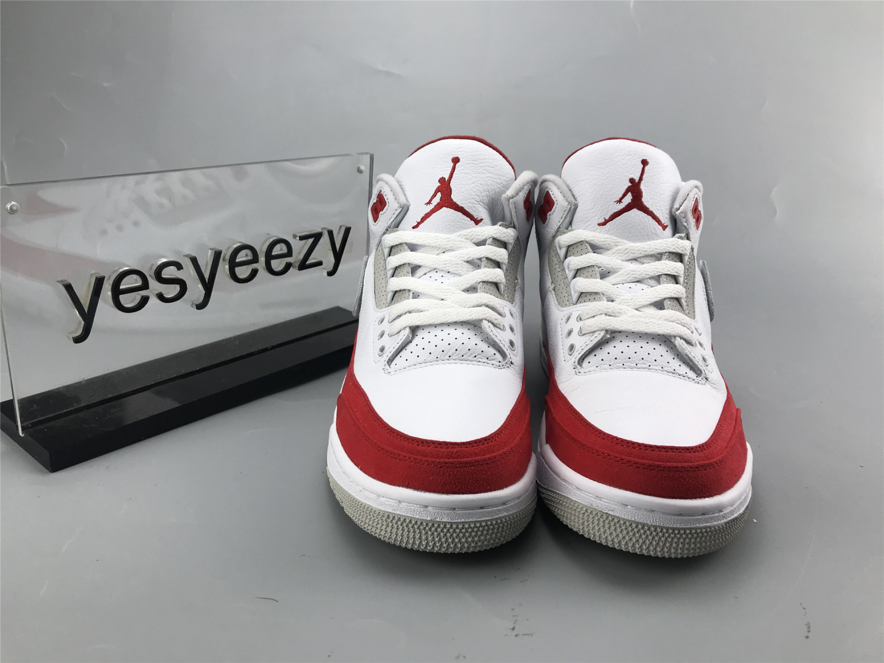 UA AIR JORDAN 3 RETRO TINKER