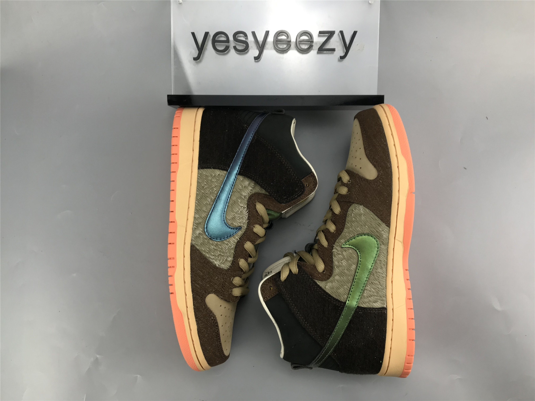UA NIKE CONCEPTS X DUNK HIGH PRO SB