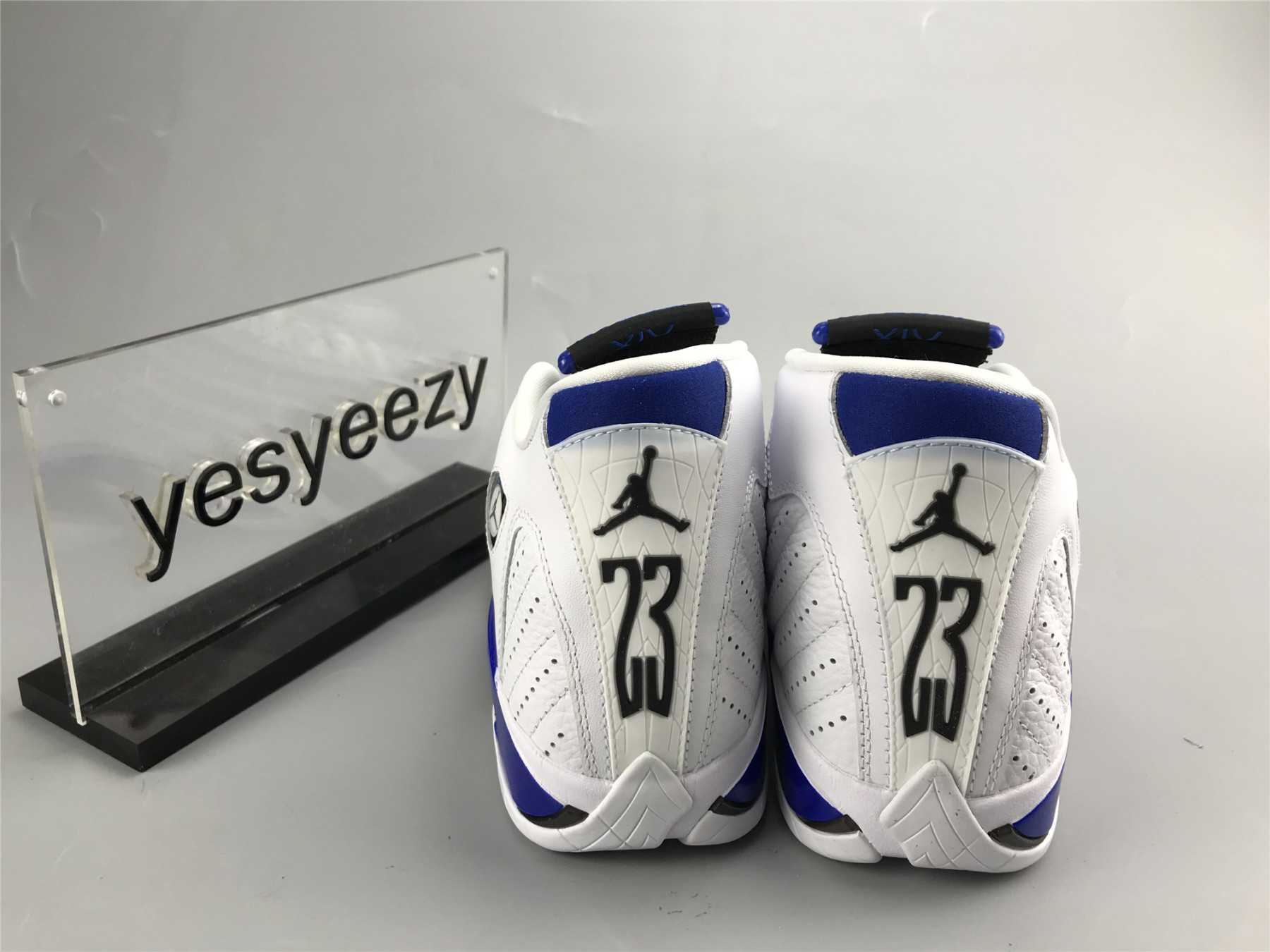 UA AIR JORDAN 14 RETRO