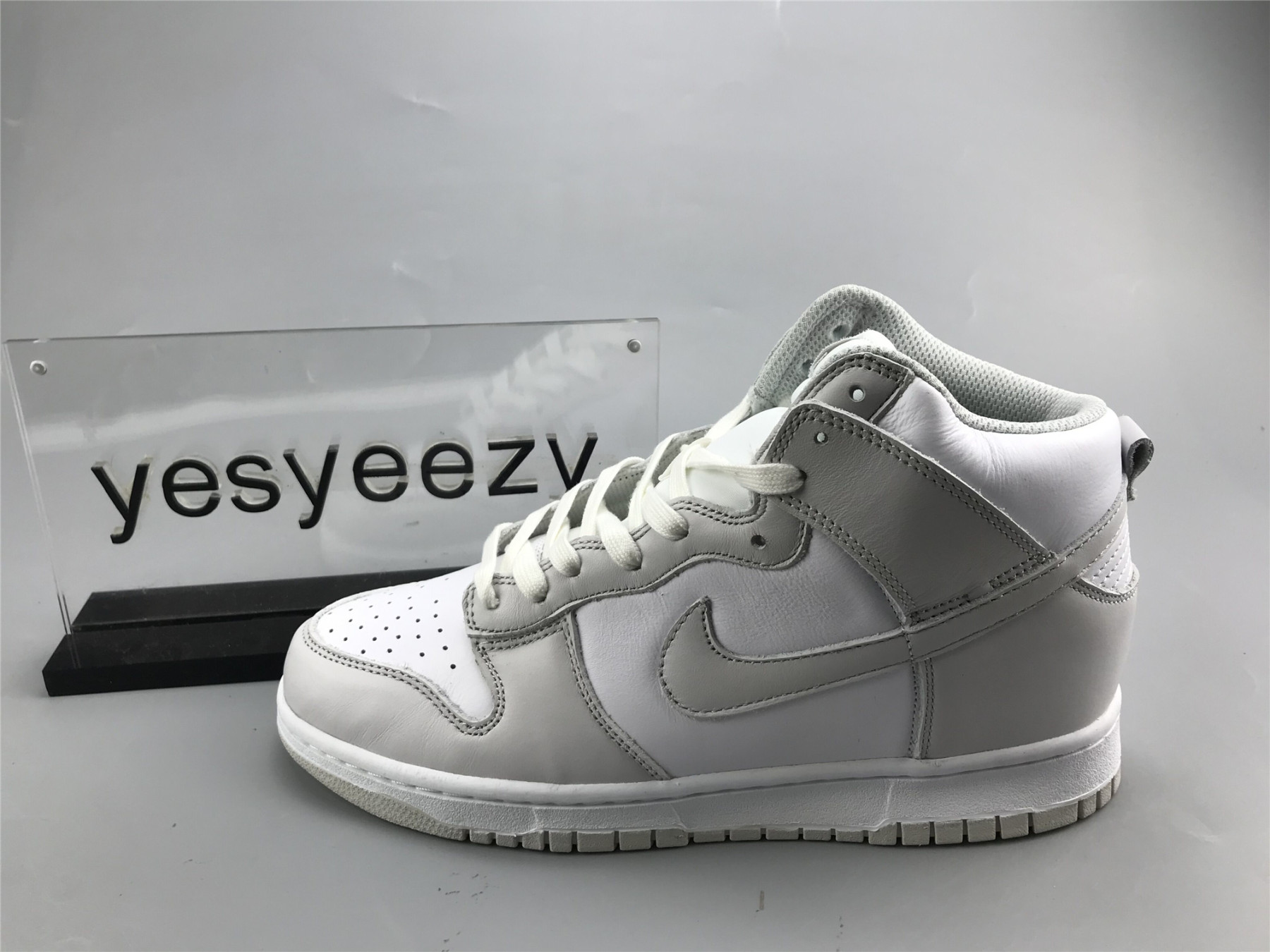 UA NIKE DUNK HIGH 