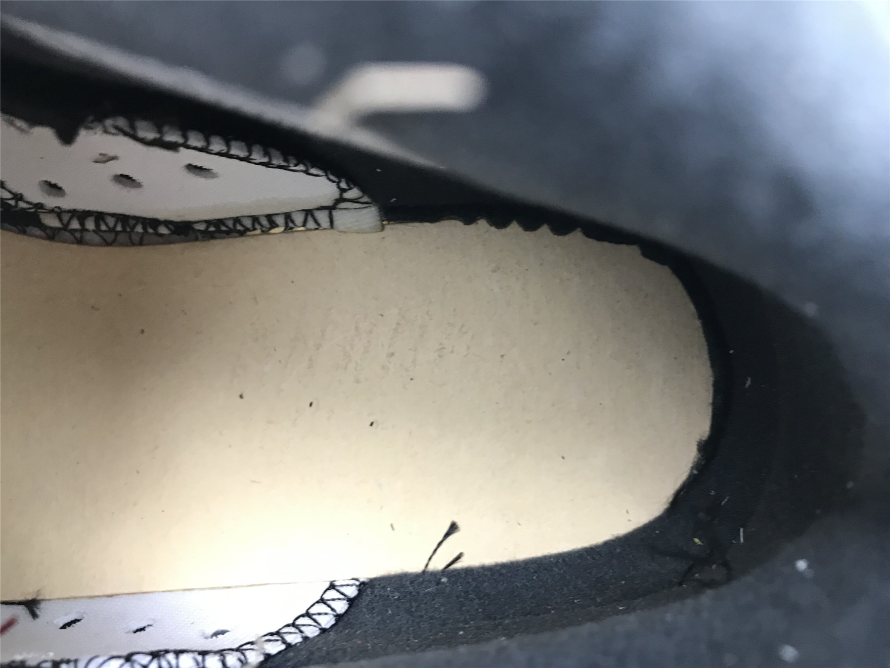 UA AIR JORDAN 6 RETRO OG