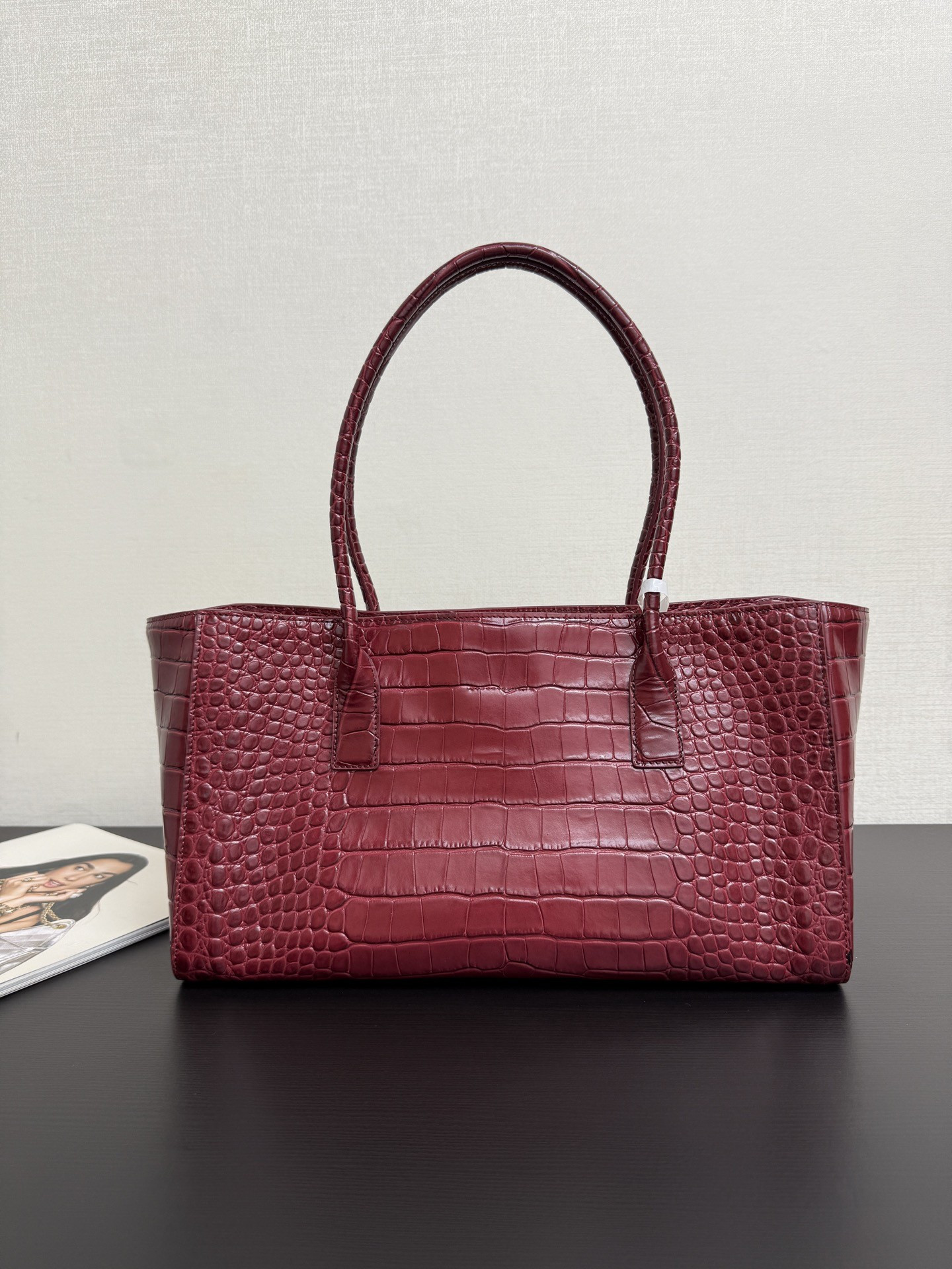 Chanel Tote Crocodile-embossed Bag 35x21x12cm