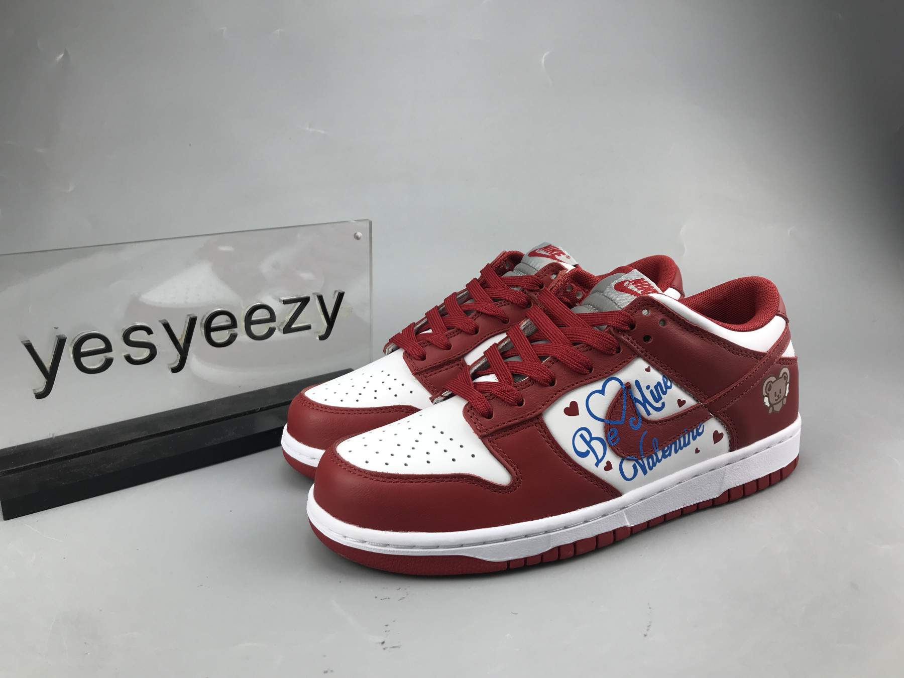 UA NIKE DUNK LOW SP