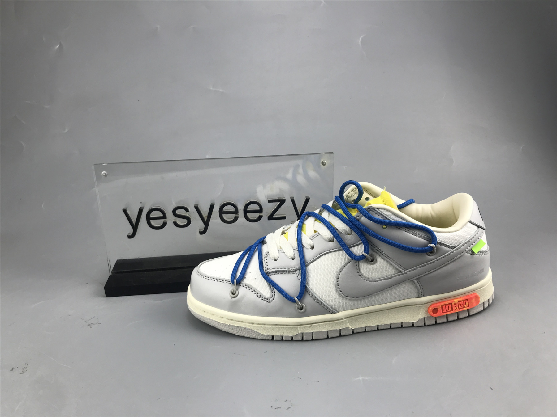 UA NIKE OFF-WHITE X DUNK LOW