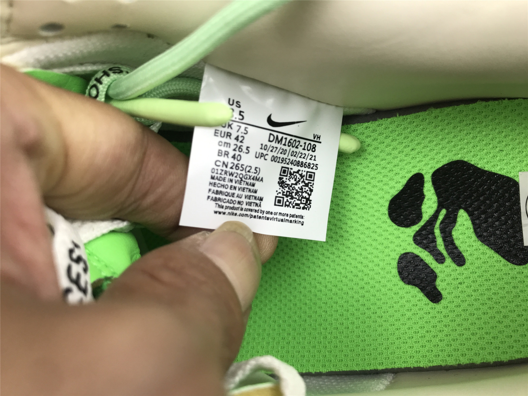 UA NIKE OFF-WHITE X DUNK LOW