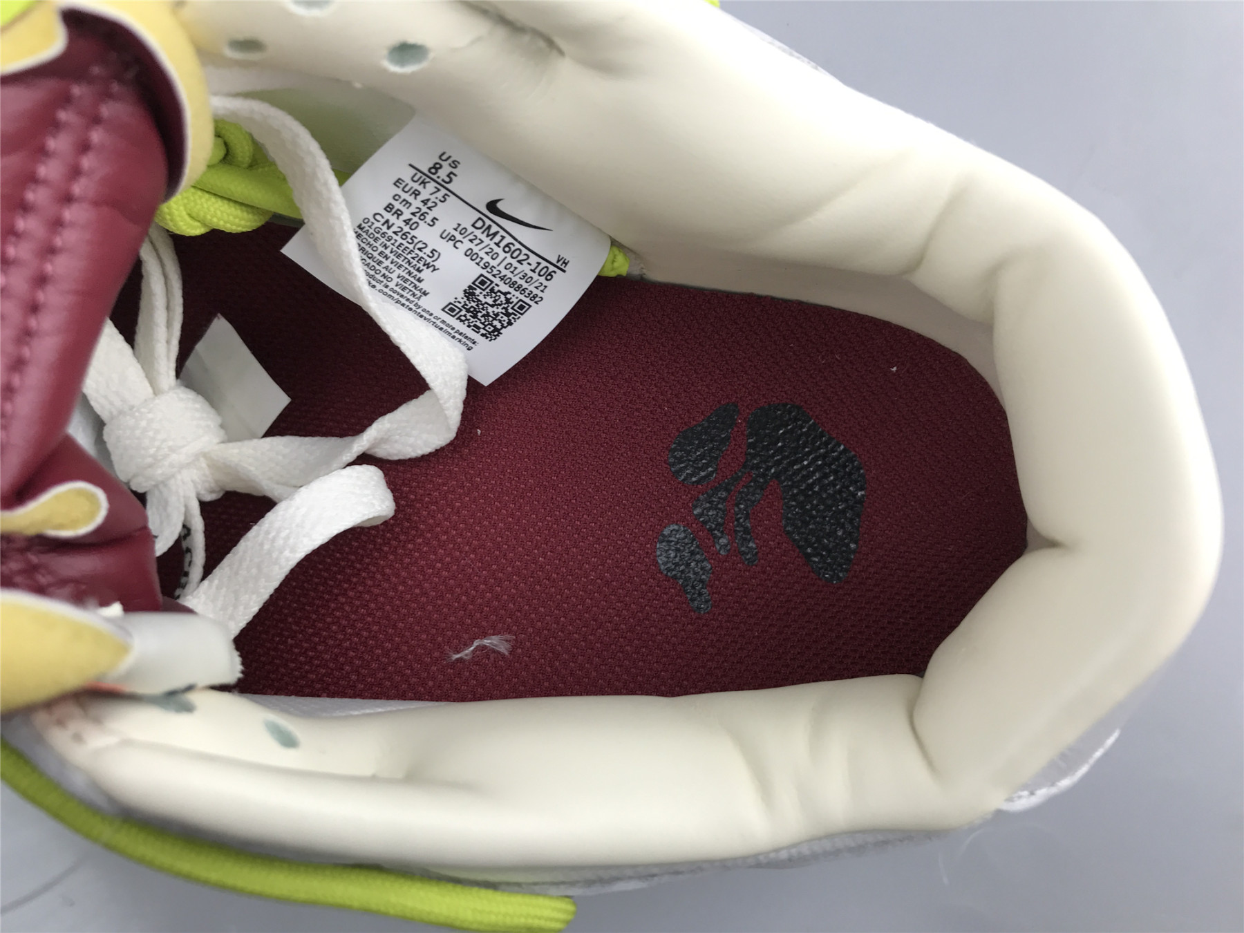 UA NIKE OFF-WHITE X DUNK LOW