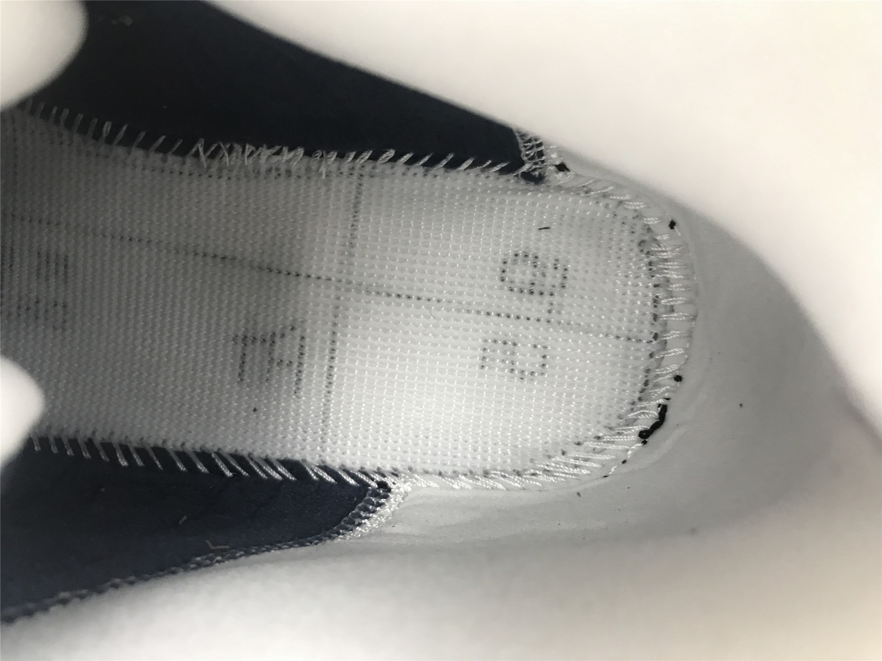 UA AIR JORDAN 13 RETRO